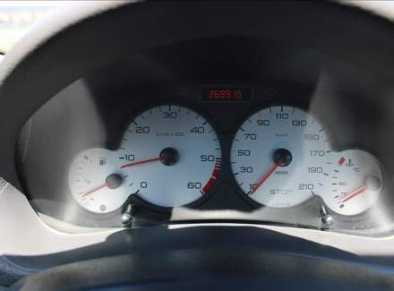 Peugeot - 206