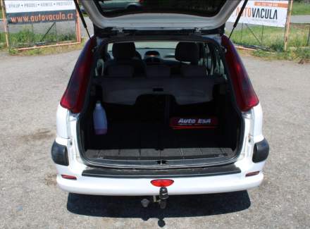 Peugeot - 206