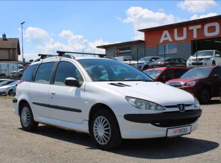 Peugeot - 206