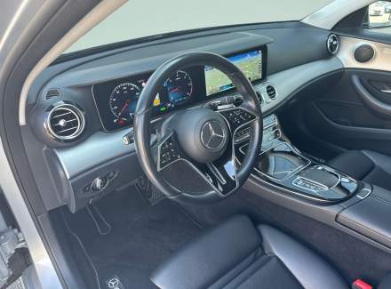Mercedes-Benz - E-class