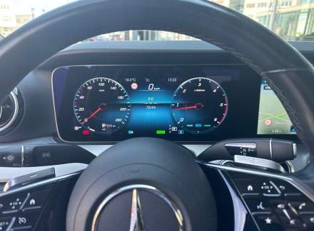 Mercedes-Benz - E-class