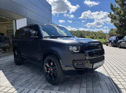 Land Rover - Defender