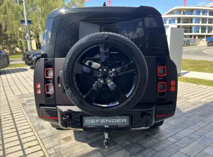 Land Rover - Defender