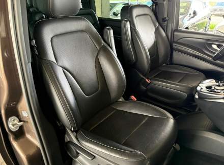Mercedes-Benz - V-class