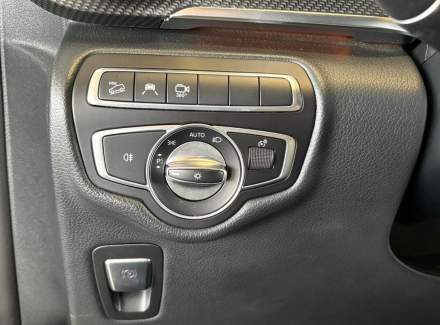 Mercedes-Benz - V-class