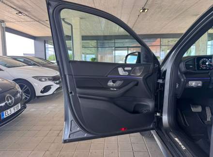 Mercedes-Benz - GLE