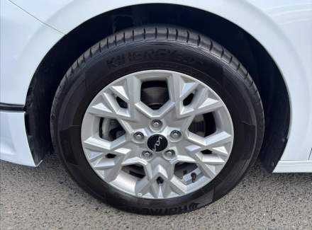 Kia - Cee'd