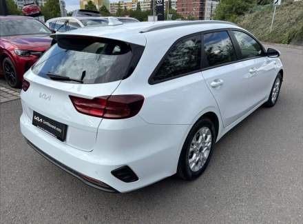Kia - Cee'd