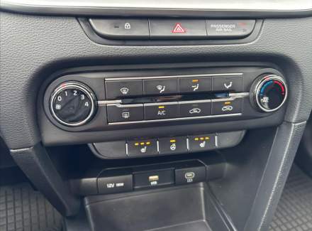 Kia - Cee'd