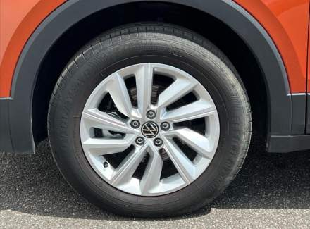 Volkswagen - T-Cross