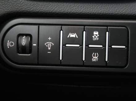 Kia - Cee'd