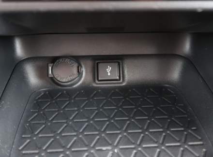 Toyota - RAV 4