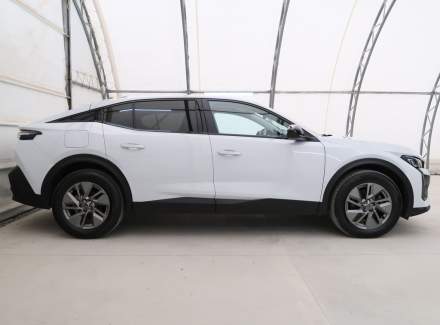 Peugeot - 408