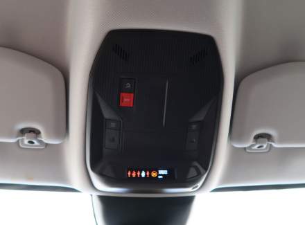 Peugeot - 408