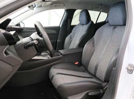 Peugeot - 408