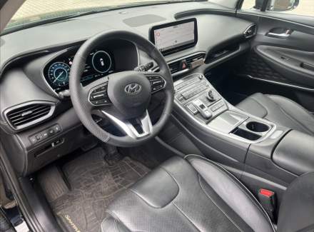 Hyundai - Santa FE