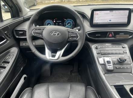 Hyundai - Santa FE
