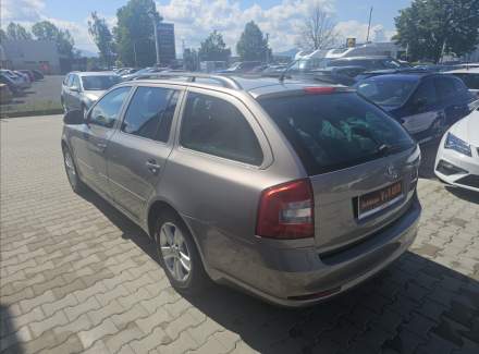 Škoda - Octavia