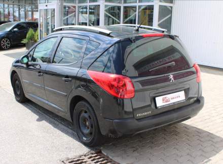 Peugeot - 207