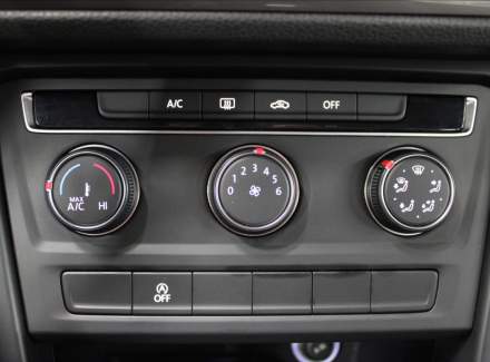 Volkswagen - Touran