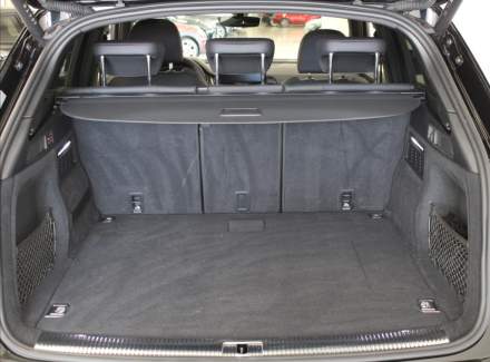 Audi - Q5