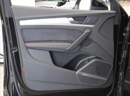 Audi - Q5
