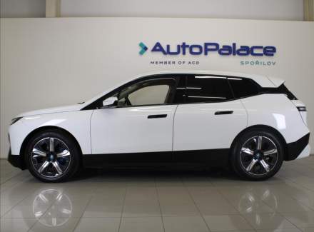 BMW - iX