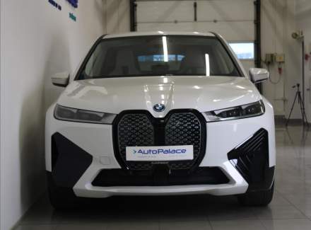 BMW - iX