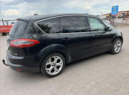 Ford - S-MAX