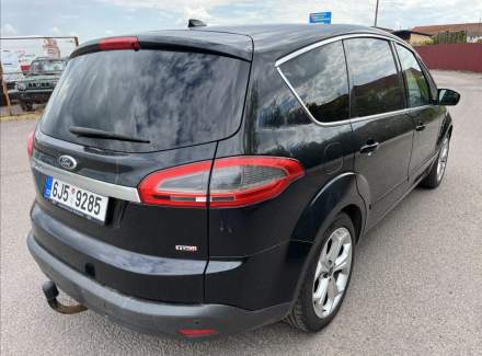 Ford - S-MAX