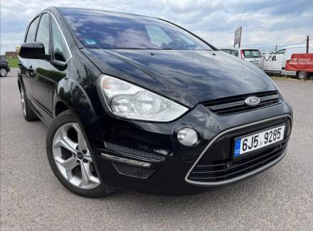 Ford - S-MAX