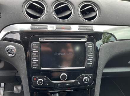 Ford - S-MAX