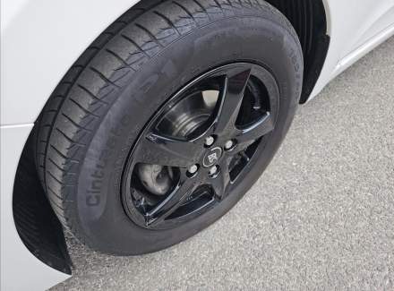 Hyundai - i20