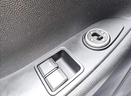 Hyundai - i20