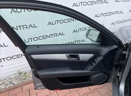 Mercedes-Benz - C-class