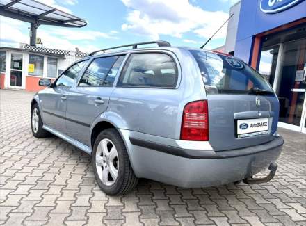 Škoda - Octavia