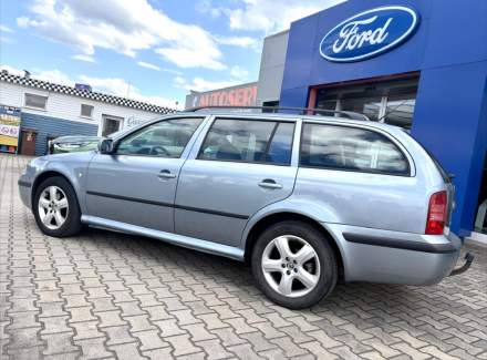 Škoda - Octavia