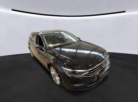 Volkswagen - Passat