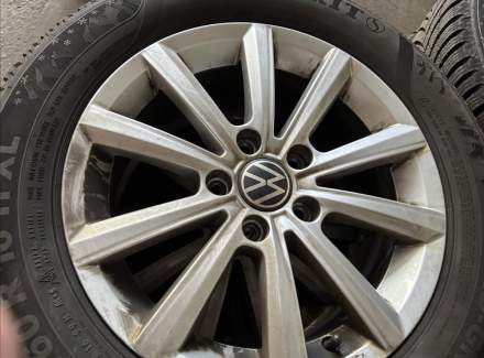 Volkswagen - Passat