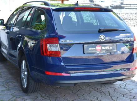 Škoda - Octavia