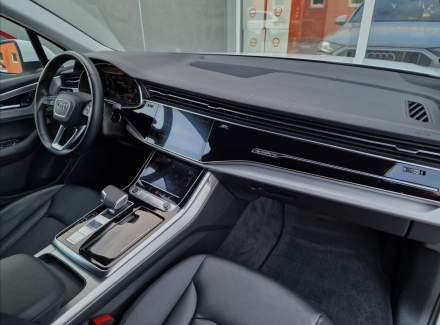 Audi - Q7