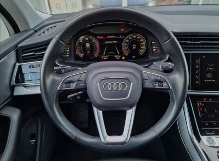 Audi - Q7