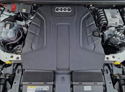 Audi - Q7