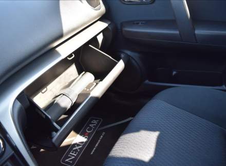 Mazda - 6