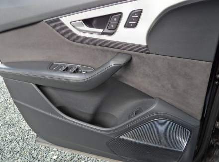 Audi - Q7
