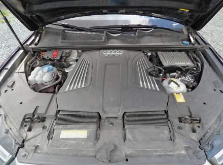 Audi - Q7
