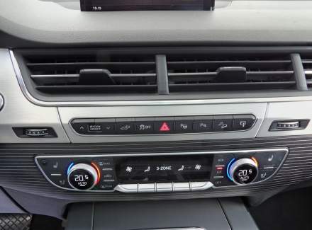 Audi - Q7