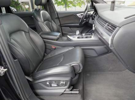 Audi - Q7