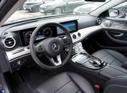 Mercedes-Benz - E-class