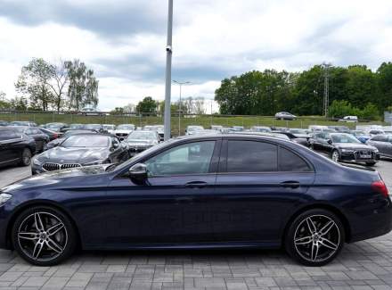 Mercedes-Benz - E-class